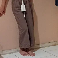 شلوار جاگر سایز یک قد هفتاد