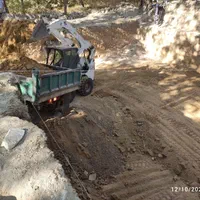 حمل نخاله با خاور و بابکت و کارگر، توزیع مصالح