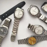 چند عدد ساعت آنتیک اصل