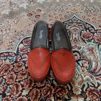 کفش راحتی زنانه قرمز بسیار تمیز