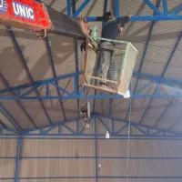 خدمات جرثقیل