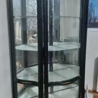 ویترین ومیز تلویزیون به فروش میرسد