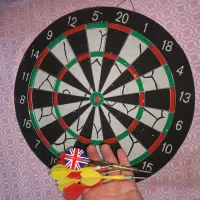 دارت خارجی با 8 عدد پیکان پرتابی|اسباببازی بچه|بهشهر, |دیوار