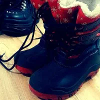 پوتین اسپورت بچگانه خارجی سایز ۲۷|کفش و لباس بچه|میاندوآب, |دیوار