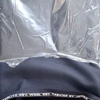 ۲ دست پارچه مشکی و سرمه ای مطهری ترویرا جامه