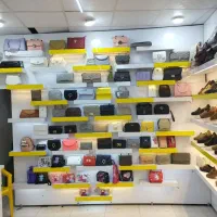 طراحی و ساخت دکور مغازه ، فروشگاه، ویترین، پیشخوان|فروشگاه و مغازه|اصفهان, باغ دریاچه|دیوار