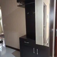 کمد و جا لباسی در حد نو