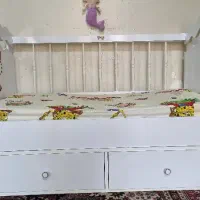 تخت کودک گهواره ای و ثابت تا ۷ سال|تخت و سرویس خواب|اهواز, کمپلو شمالی|دیوار