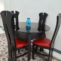 میز ناهارخوری ۴نفره با شیشه قطور یک سانتی