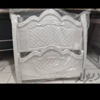 تخت و تشک دو نفره سالم در حد نو