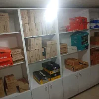 فروش تمام کفش و کتونی مغازه|عمده‌فروشی|شیراز, اصلاح‌نژاد|دیوار