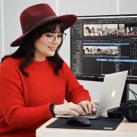 ادیت عکس، تدوین ویدئو / ساخت لوگو و بنر تبلیغاتی