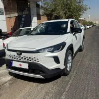 کرولاکراس نیوفیس 2025 صفر خشک