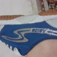 کتونی اورجینال سایز ۴۰