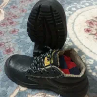 کفش ایمنی کار تبریز قیمت مناسب|کیف، کفش، کمربند|شیراز, شیخ علی چوپان|دیوار