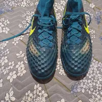 کفش فوتسال چمنی|حراج|مشهد, مشکینی (شهرک غرب)|دیوار