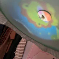 اویز تخت کودک پخش فیلم اسلاید و موزیک امریکایی