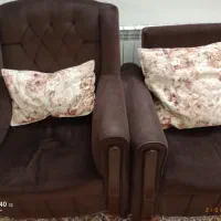 مبل راحتی قهوه ای|مبلمان خانگی و میز عسلی|دماوند, گیلاوند|دیوار