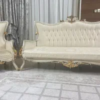 مبلمان هفت نفره به همراه میزناهارخوری مناسب جهیزیه