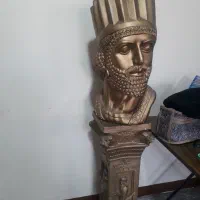 دوعددمجسمه ی شیک هخامنشی تمیز ودرحدنو