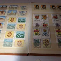 دوعدد آلبوم تمبر|کلکسیون سکه، تمبر، اسکناس|دوگنبدان, |دیوار