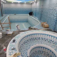 کاشیکاری استخر