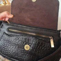 کیف دوشی تمام چرم دست دوز نو|کیف، کفش، کمربند|رباط‌کریم, رباط‌کریم|دیوار