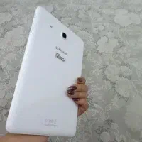 تبلت سامسونگ ۵۶۱