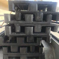 خرید فروش پالت پلاستیکی