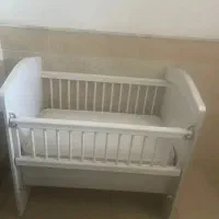 تخت کودک نو|تخت و سرویس خواب|قم, سراجه (۱۵ خرداد)|دیوار