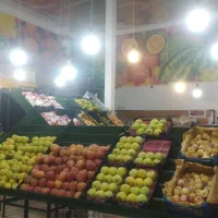 فروش لوازم میوه فروشی ویا واگذاری کامل|اجارهٔ مغازه و غرفه|مشهد, فدک|دیوار