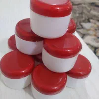 کرم سفیدکننده قوی صورت و بدن|آرایشی، بهداشتی، درمانی|بندرعباس, |دیوار