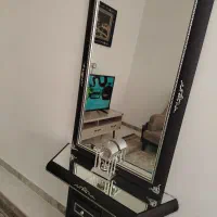 آینه و کنسول