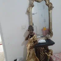 اینه و کنسول