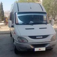 مینی بوس