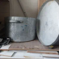 دیگ آلمینیومی دهنه ۷۶ ارتفاع ۵۰ بادرب|ظروف پختوپز|قم, باجک یک|دیوار