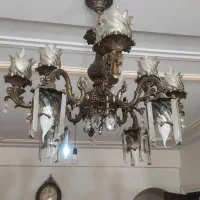 دوازده شاخه (لوستر برنجی)