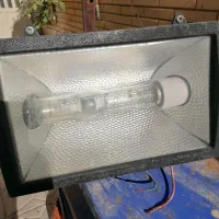 پرژکتور 400 شعاع رنگ فسفری روشن و پر نور