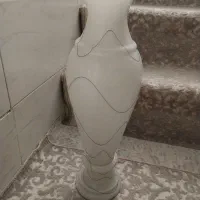 گلدان کنارسالن