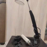 چراغ مطالعه پایه دار