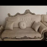 مبل به همراه جلومبلی و کوسن|مبلمان خانگی و میز عسلی|جهرم, |دیوار