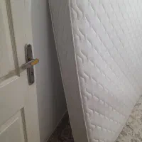 تشک طبی و فنری در حد نو بدون پارگی|تشک تختخواب|ارشق, |دیوار