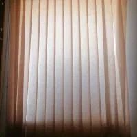 پرده کار کرده اما تمیز
