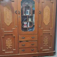 دوتاآینه.یه عددزیرتلویزیون.یه کمدبزرگ ۳ در|جاکفشی، کمد، دراور|بهبهان, |دیوار