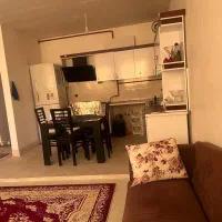 آپارتمان طبقه اول