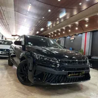 کی‌ام‌سی J7، مدل ۱۴۰۳