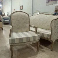 تولیدی مبلمان تعویض پارچه و فوم رنگ آمیزی