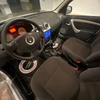 رنو ساندرو استپوی آخر ۱۳۹۶سنددست اول ۱۰۰٪ بدون رنگ|خودرو سواری و وانت|تهران, کامرانیه|دیوار