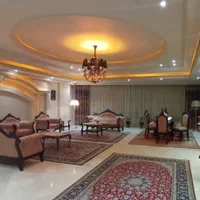 ۱۶۴ متر اعیانی_ دو پارکینگ _ شهرک راه اهن کوهک