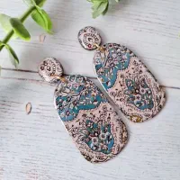 گوشواره رزینی طرح فرش 6